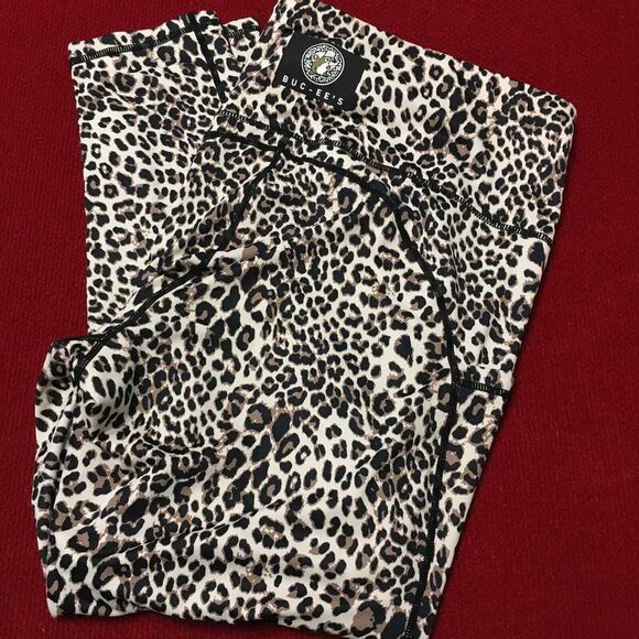 BUC-EE'S Leopard Print Ankle Length Athletic Size XL - Picture 7 of 9